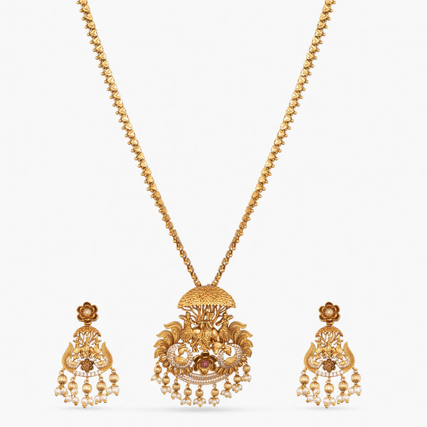 TARINIKA Bhavini Antique Pendant Set