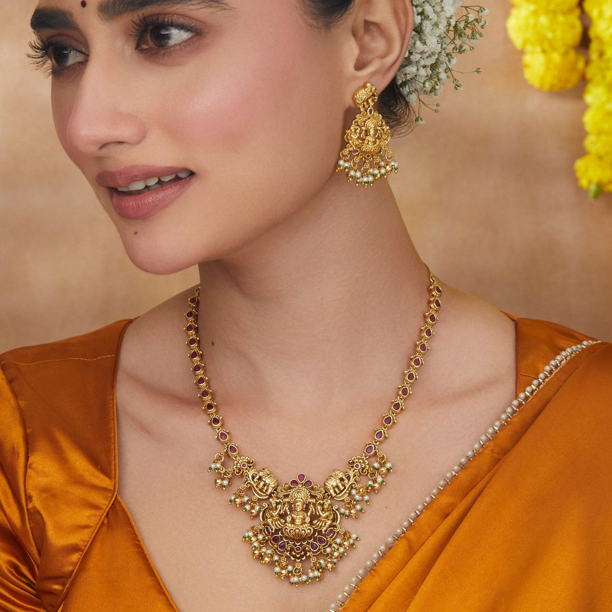 Shreya Temple Necklace Set