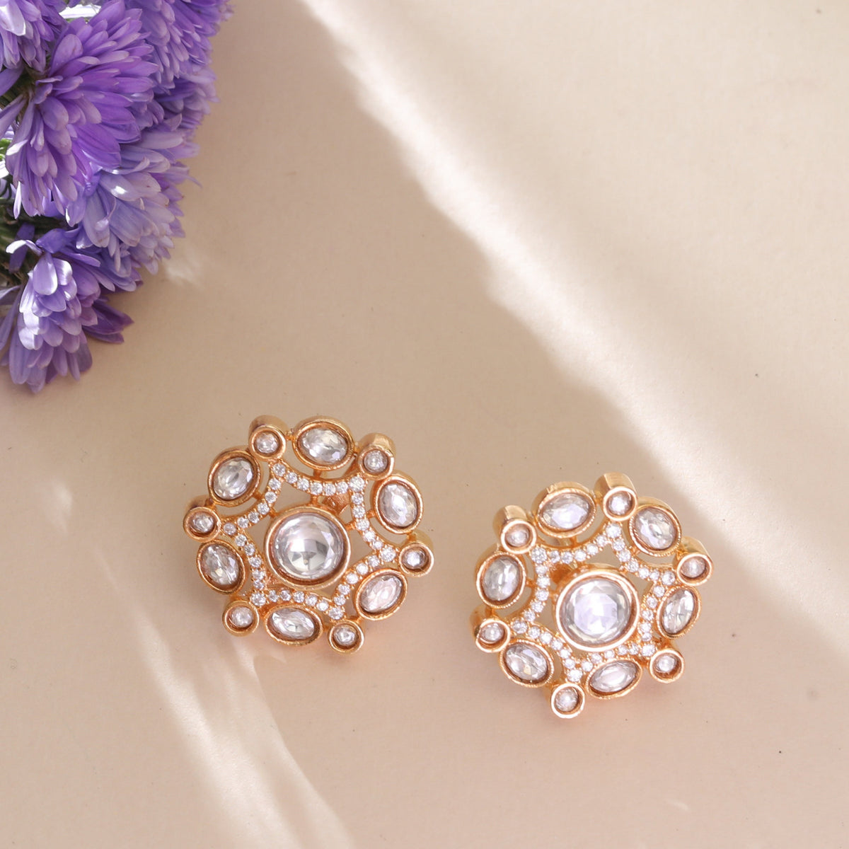 Classic Round Kundan Stud Earrings