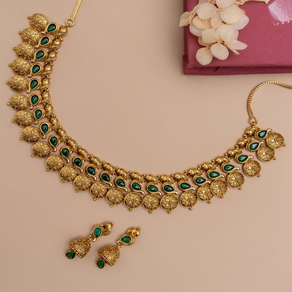 Vachi Antique Temple Green Kempu Necklace Set