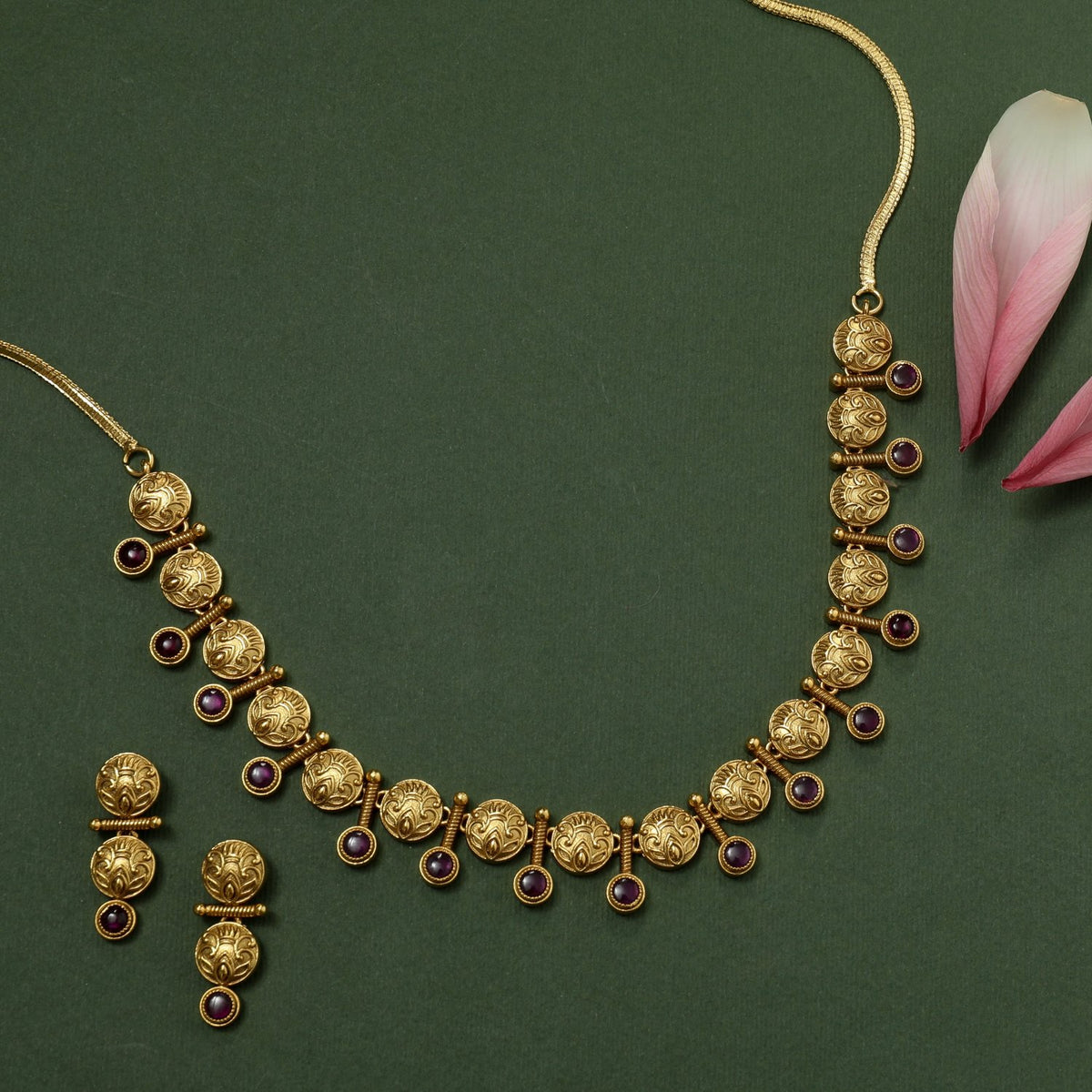 Samara Antique Red Kempu Necklace Set