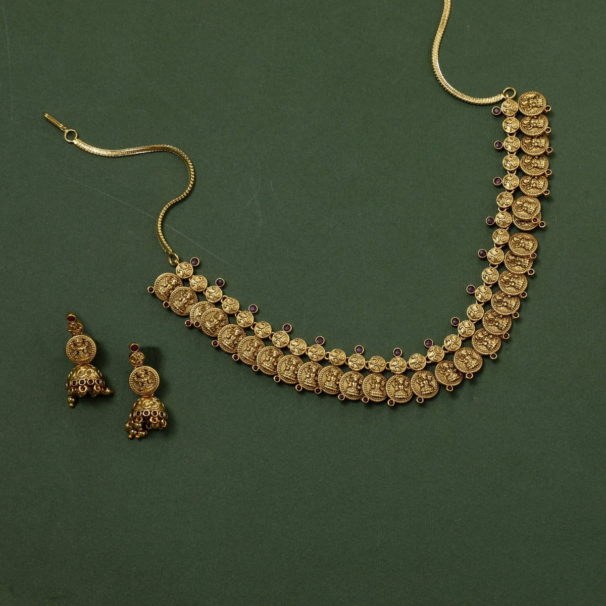 Aarava Antique Red Kempu Necklace Set