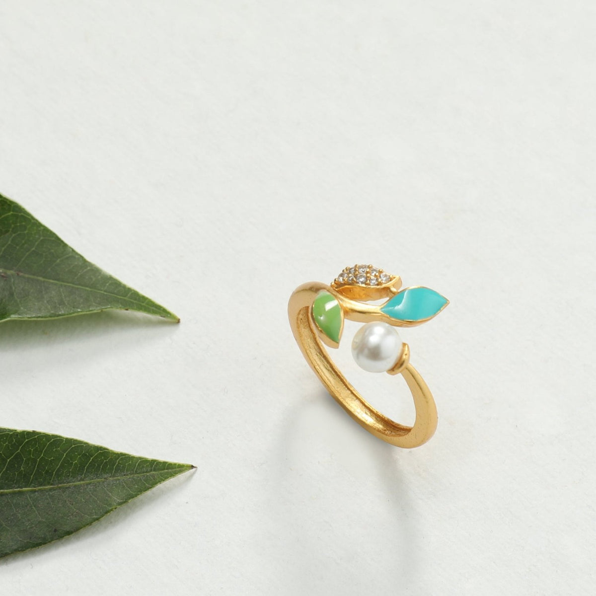 Eriha Pearl CZ Green Leaf Finger Ring