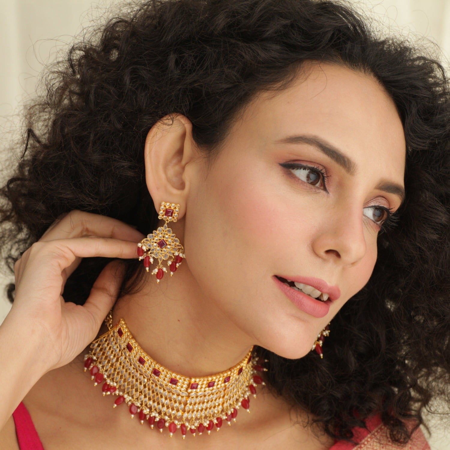 Ogan Kundan Earrings 